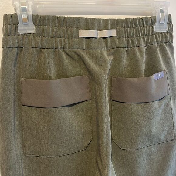 EXCELLENT CONDITION WOMEN’S XS FIGS JOGGERS - Picture 3 of 10